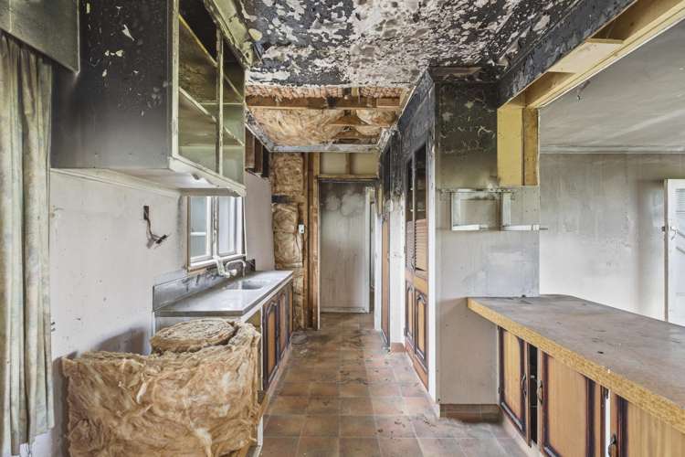 160 South Road Spotswood_10