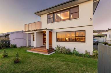 62 Meeanee Quay_1