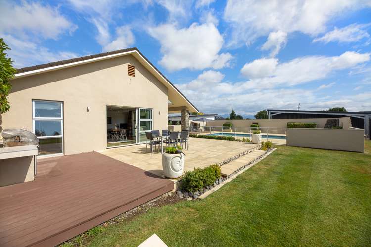 183 Battys Road Burleigh_35