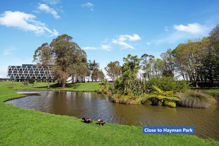 807/17 Amersham Way Manukau_16