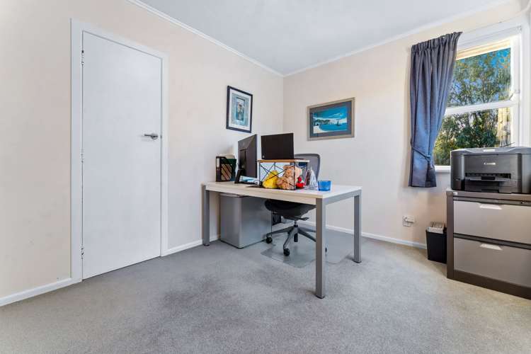 23 Hutchinsons Road Bucklands Beach_12