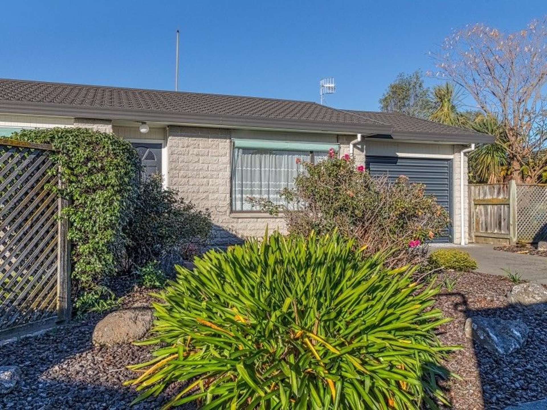 2/7 Gebbie Road Taradale_0