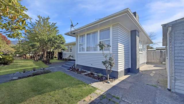 14 Rangipoia Place 11211_4