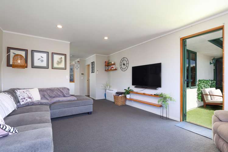 10d Piko Street Toi Toi_3