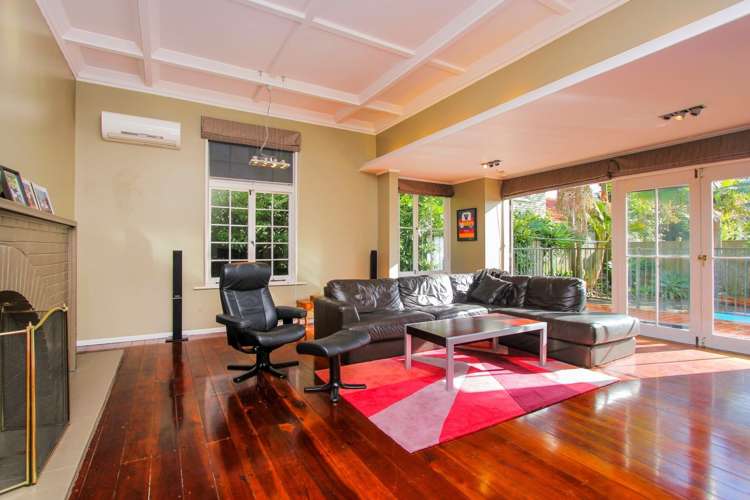 256 Lake Road Hauraki_7