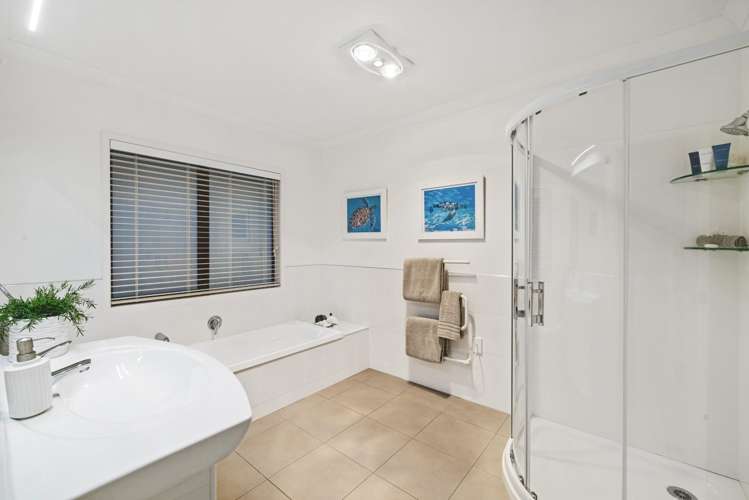 25 Aurora Avenue Welcome Bay_23