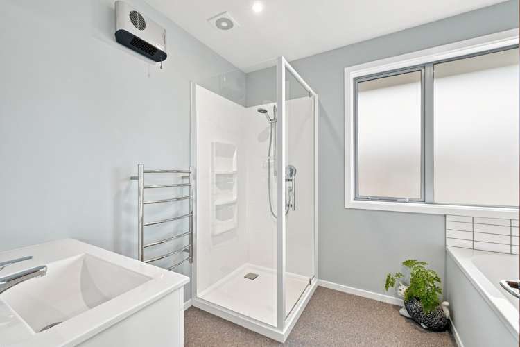 271 Cannon Hill Crescent Mount Pleasant_10