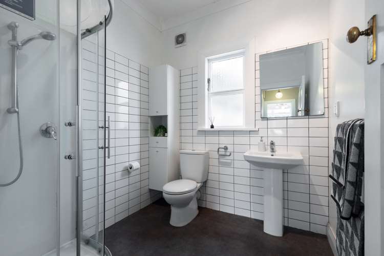 11 Balmoral Terrace Newtown_19