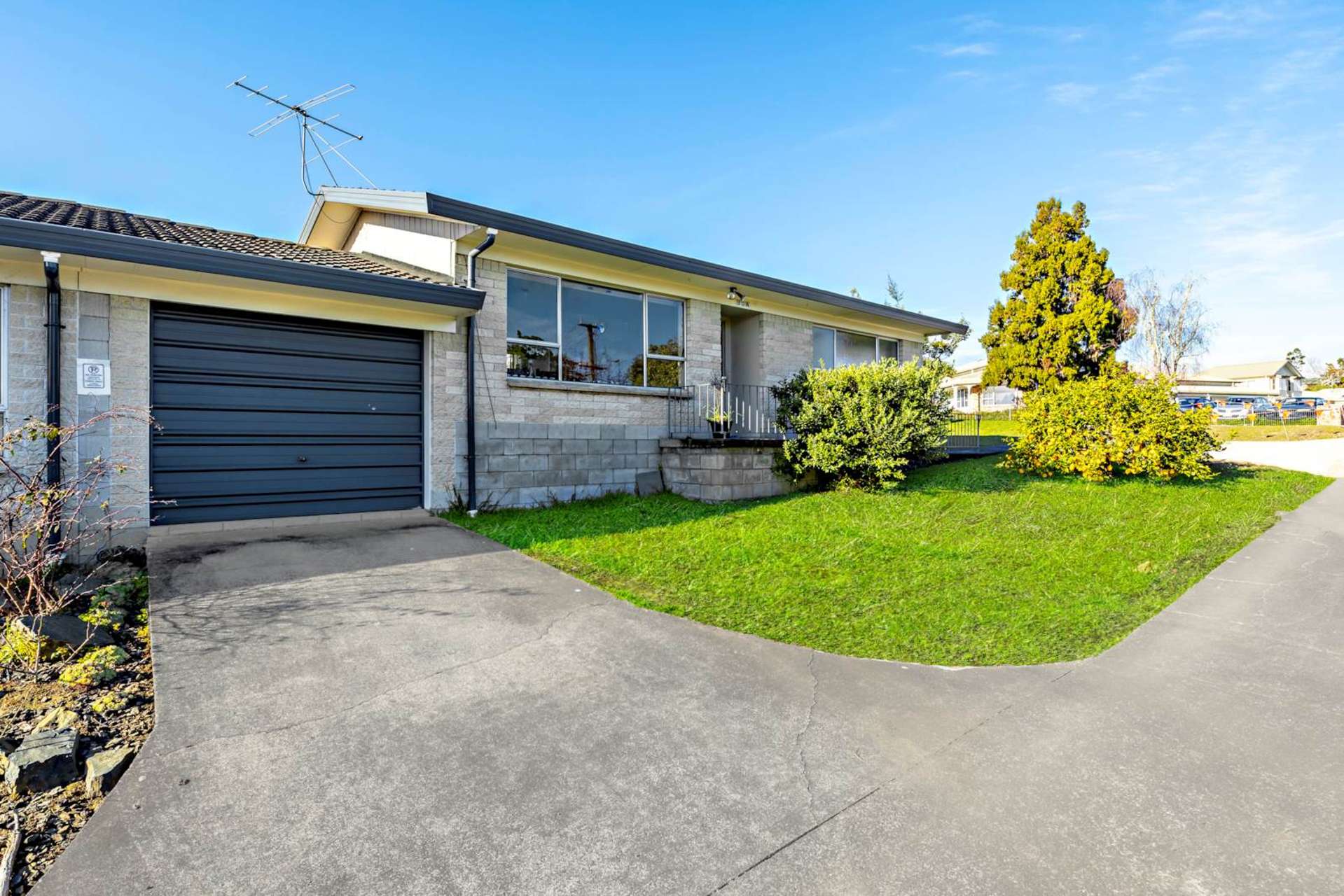 1/30 Coles Crescent Papakura_0