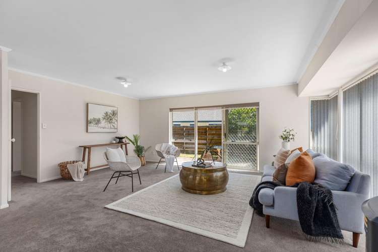 74 Wairakei Avenue Papamoa_3