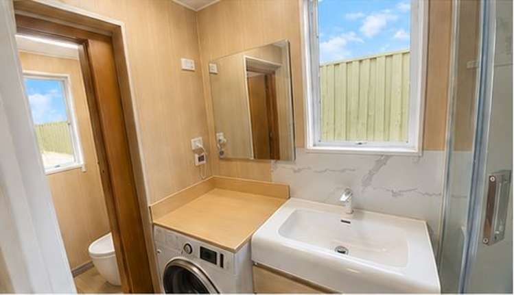 253 Lincoln Road Addington_3
