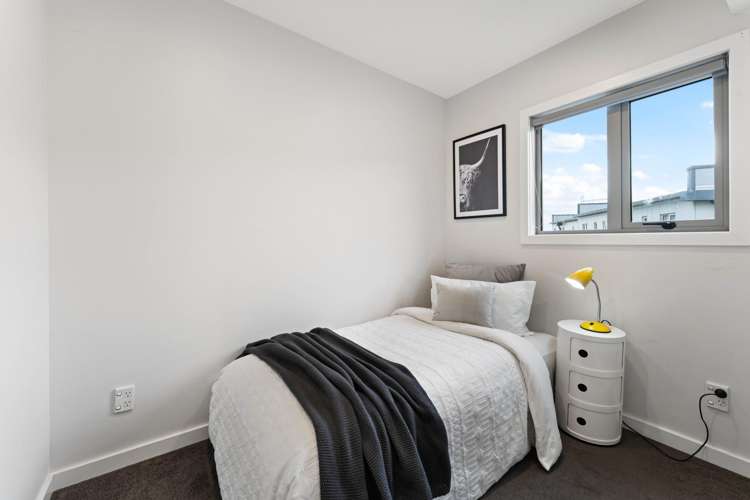 10/2 Western Springs Road Morningside_11