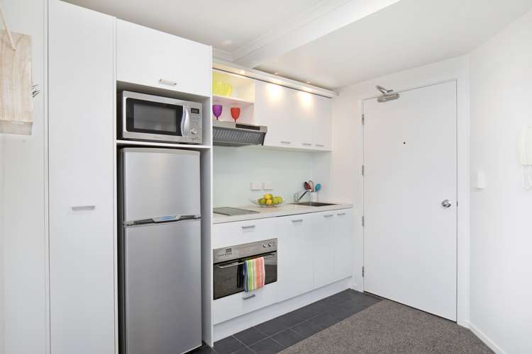 1303/96 Symonds Street Grafton_4