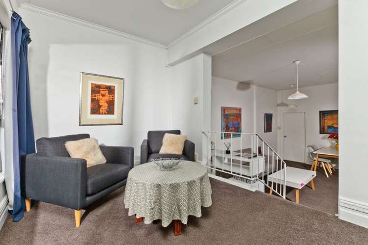2/140 Calliope Road Stanley Point_9