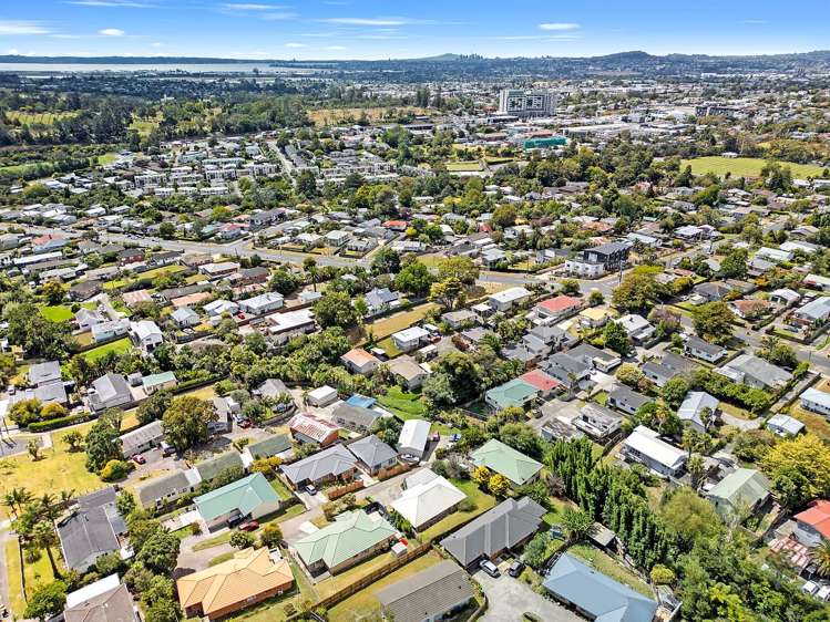 16b Roick Parade Glen Eden_20