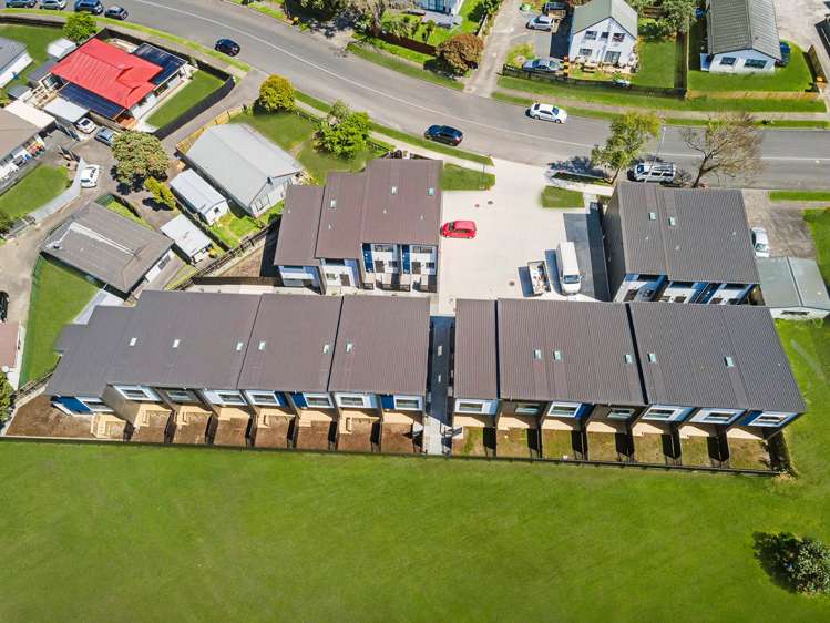 9/17 Barneys Farm Road Clendon Park_16