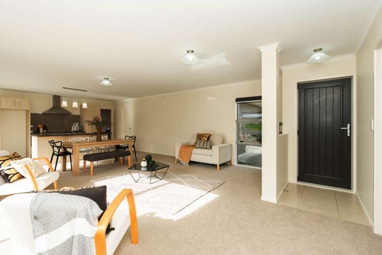 8 Arista Way Rototuna North_1