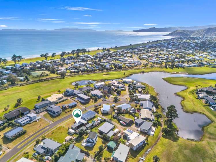 142 The Fairway Matarangi_23