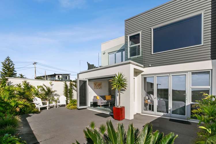 7 Hobson Street New Plymouth Central_0