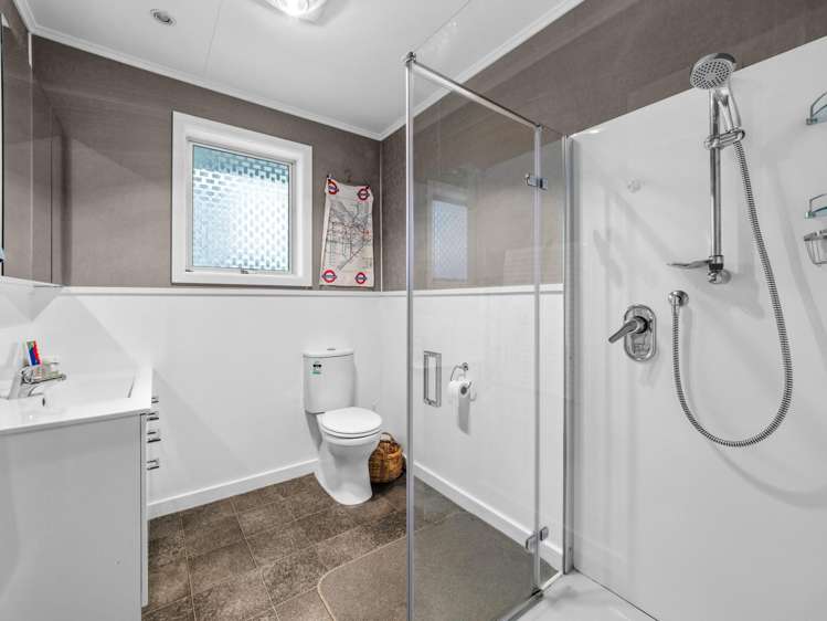 1/63 Short Street Ashburton_17