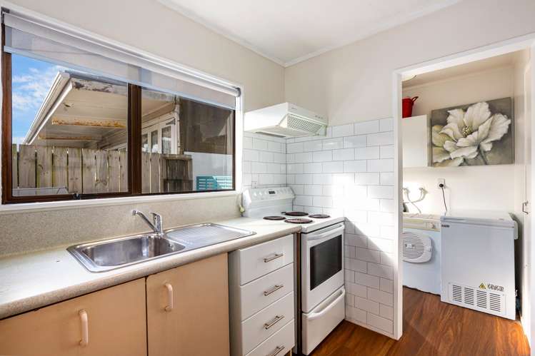 42B Park Road Miramar_9