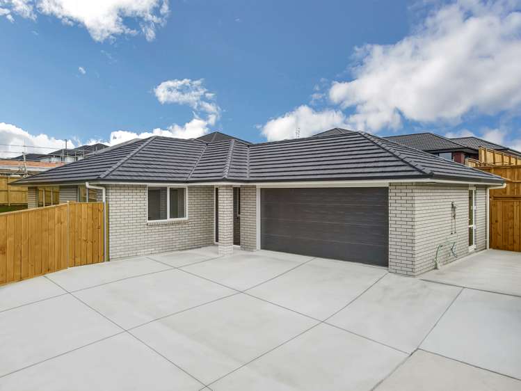 8 CLENDON COURT_0