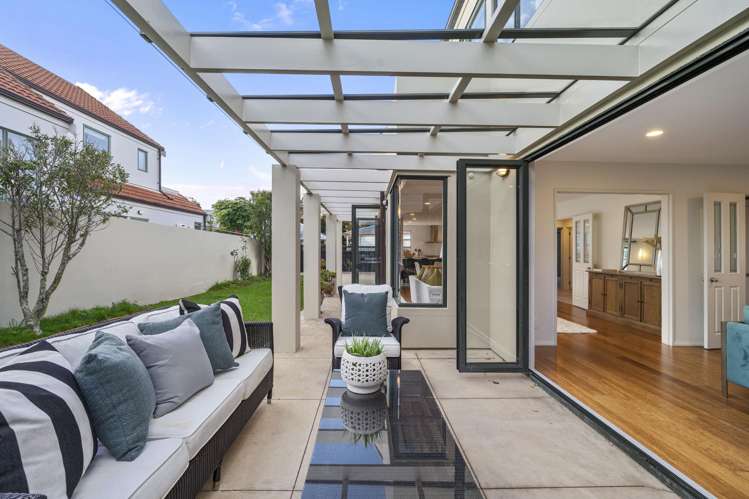 1/31 Eversleigh Road Belmont_17