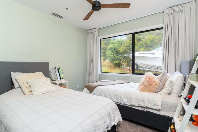 58 Colletts Road Mangaroa_21