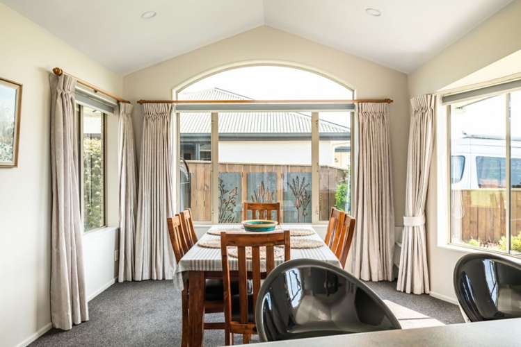 13 Kendall View Stoke_8