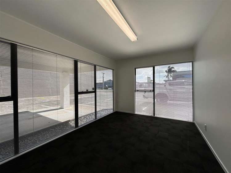 182 Station Road Penrose_7