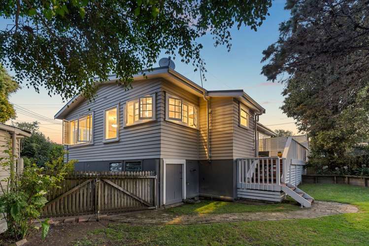 350 Royal Road Massey_21