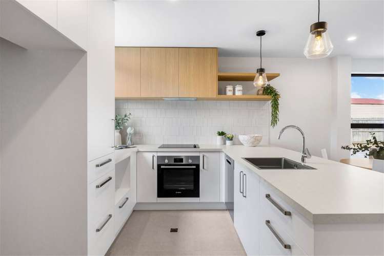 2/40 Hastings Street West_2