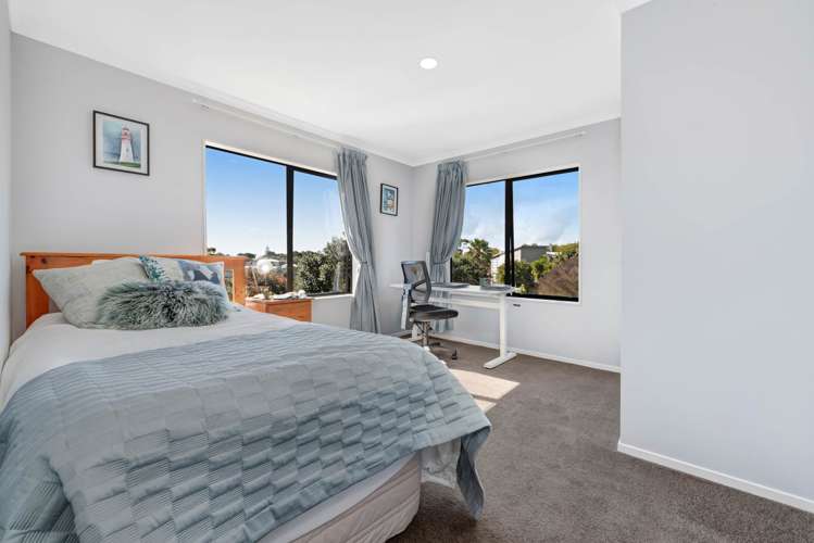 1 Harbourside Court Beachlands_16
