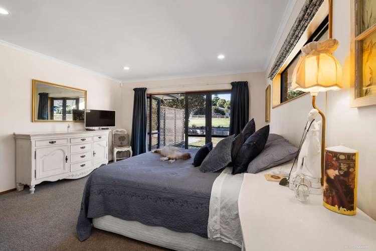 9 Awaroa Stream Drive Waiuku_9