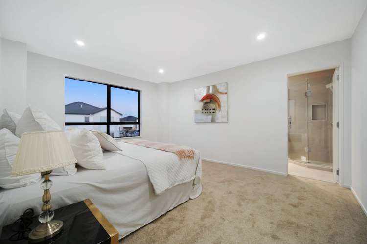 5 Uru Drive Flat Bush_22