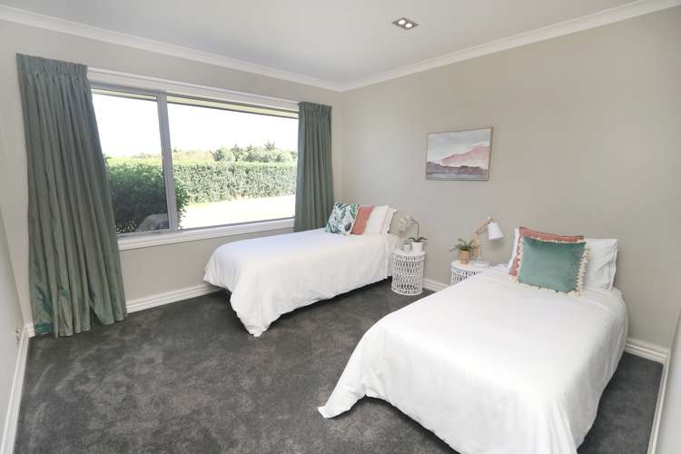 141 Milton Road South Elgin_20