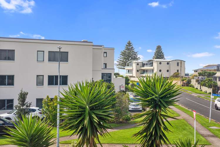 2/27 Clyde Street Mount Maunganui_25