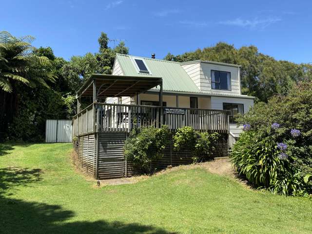 27 Tainui Street Mokau_1