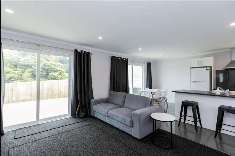 818A Beach Road Browns Bay_3