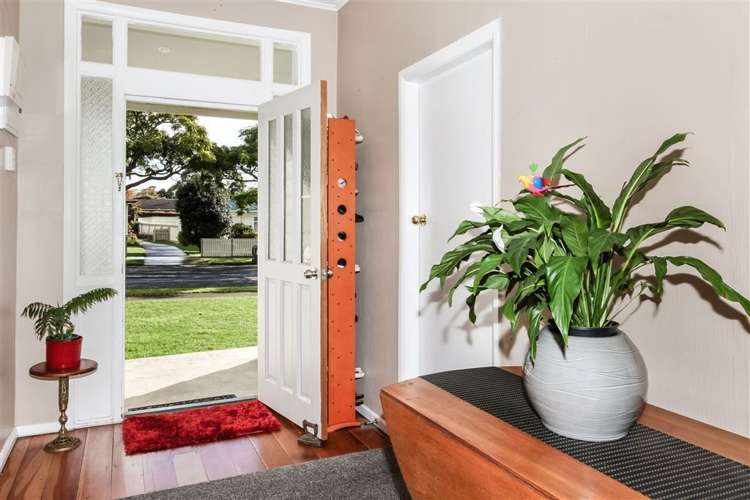 276 Queen Street Pukekohe_10