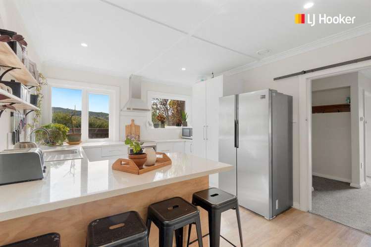 8 Corbett Street Green Island_2