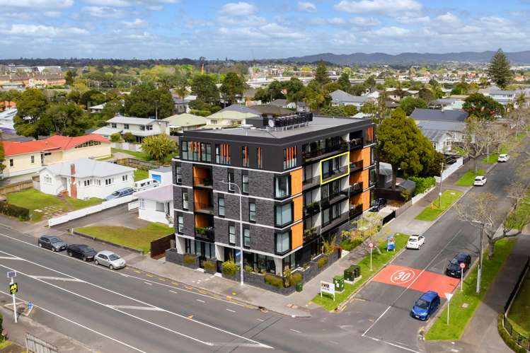 303/2 Miller Street Point Chevalier_10