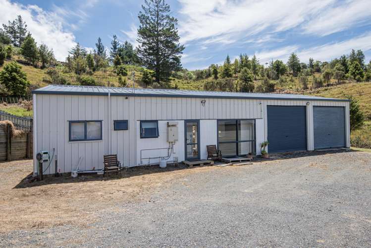 121 Gomez Road Hikurangi_2