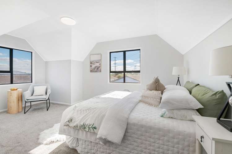 1/107 Santiago Crescent Unsworth Heights_9