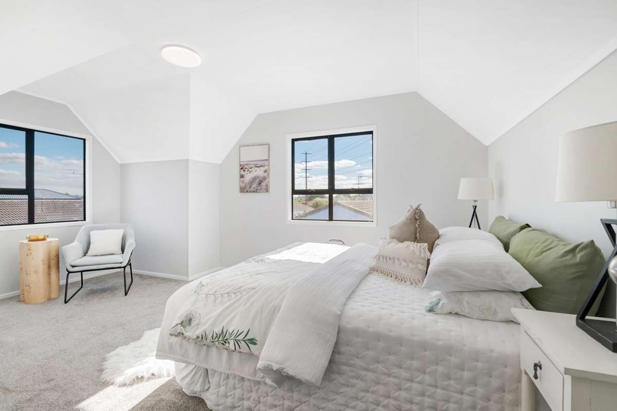 1/107 Santiago Crescent_5