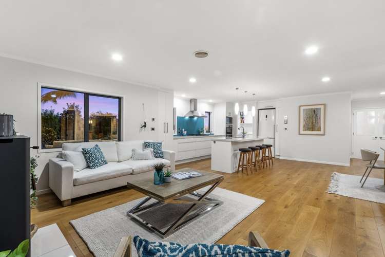 8 Phillips Drive Oropi_11