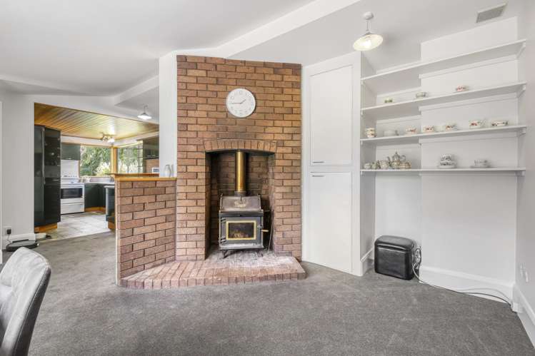 1649 Cust Road Cust_8