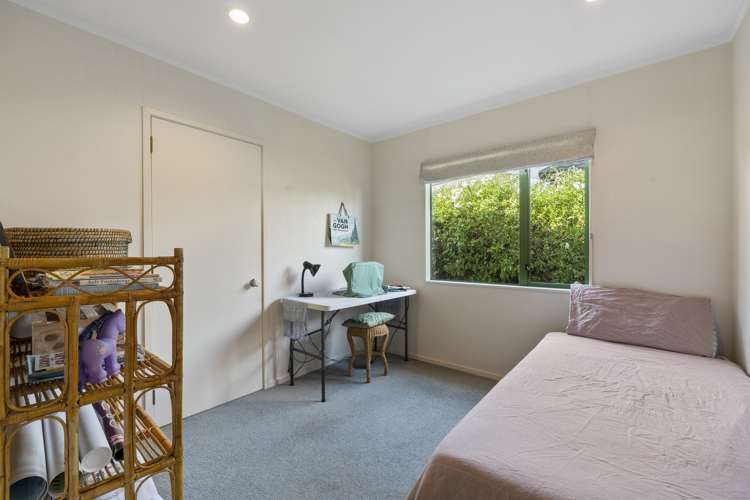 1/9 Astelia Way Waipahihi_9