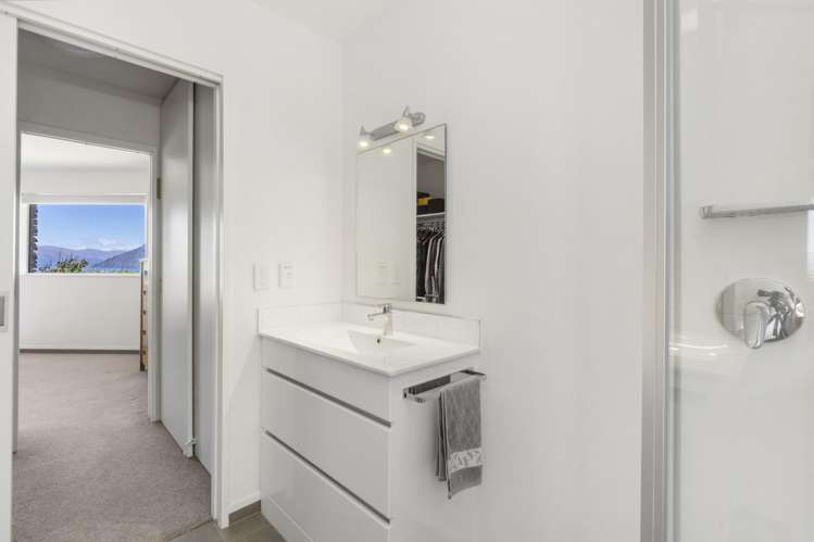 54 Panorama Terrace Queenstown_11