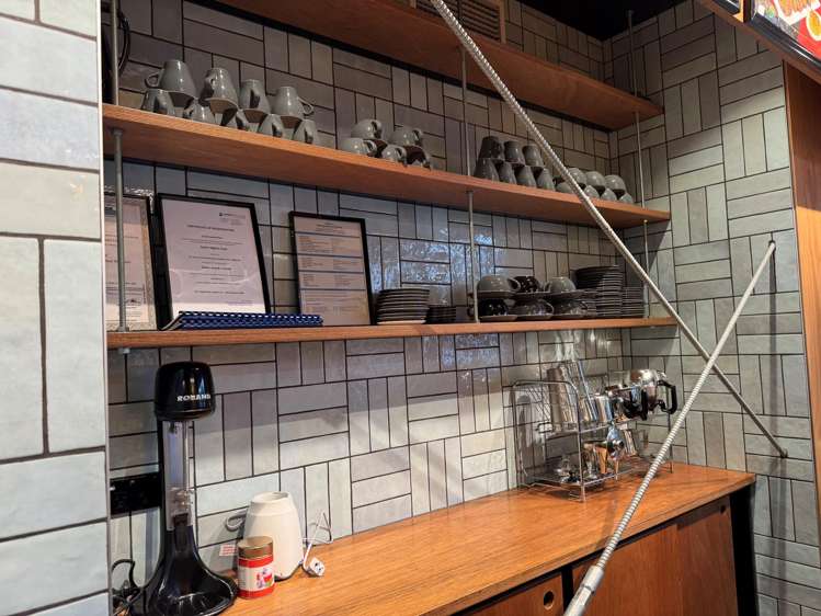 371 Grey Street Hamilton East_5